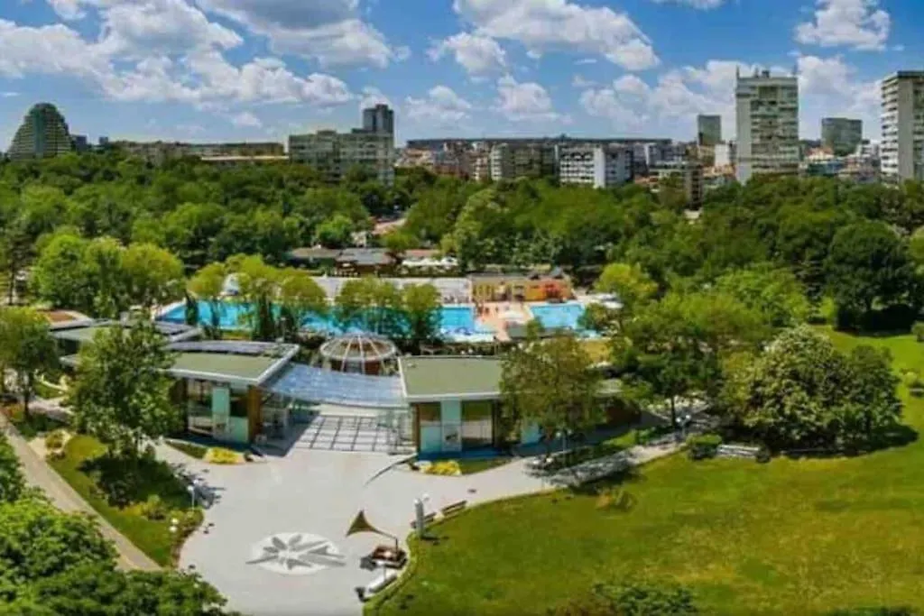 Hot Cosy And Spacious Central Flat Near Sea Garden Burgas 0*,  Bulgaria